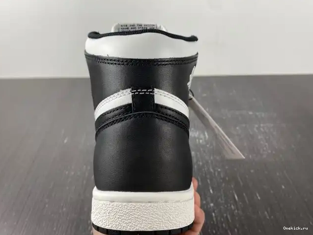 One Kick White High Black 85 (2023) Retro Jordan BQ4422-001 1 0613